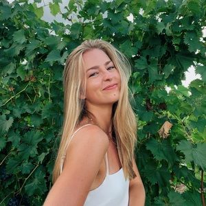 Meet your Posher, Sydney